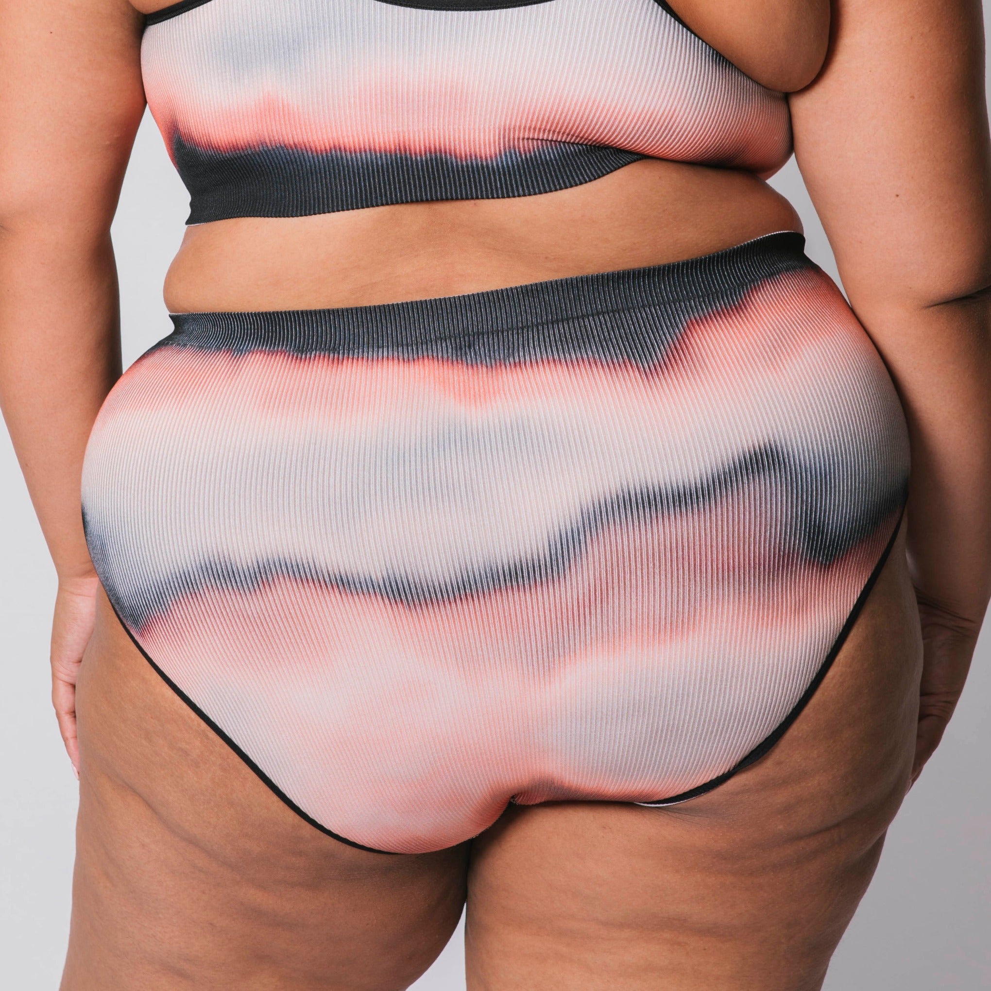 High Waist Brief - Recycled Seamfree - Elements