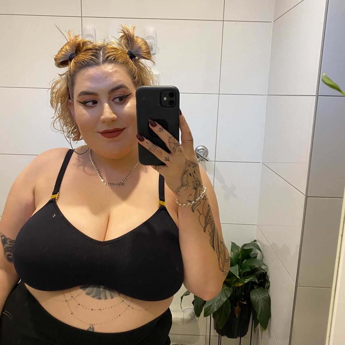 Recycled Wireless Bra DD+ - Black
