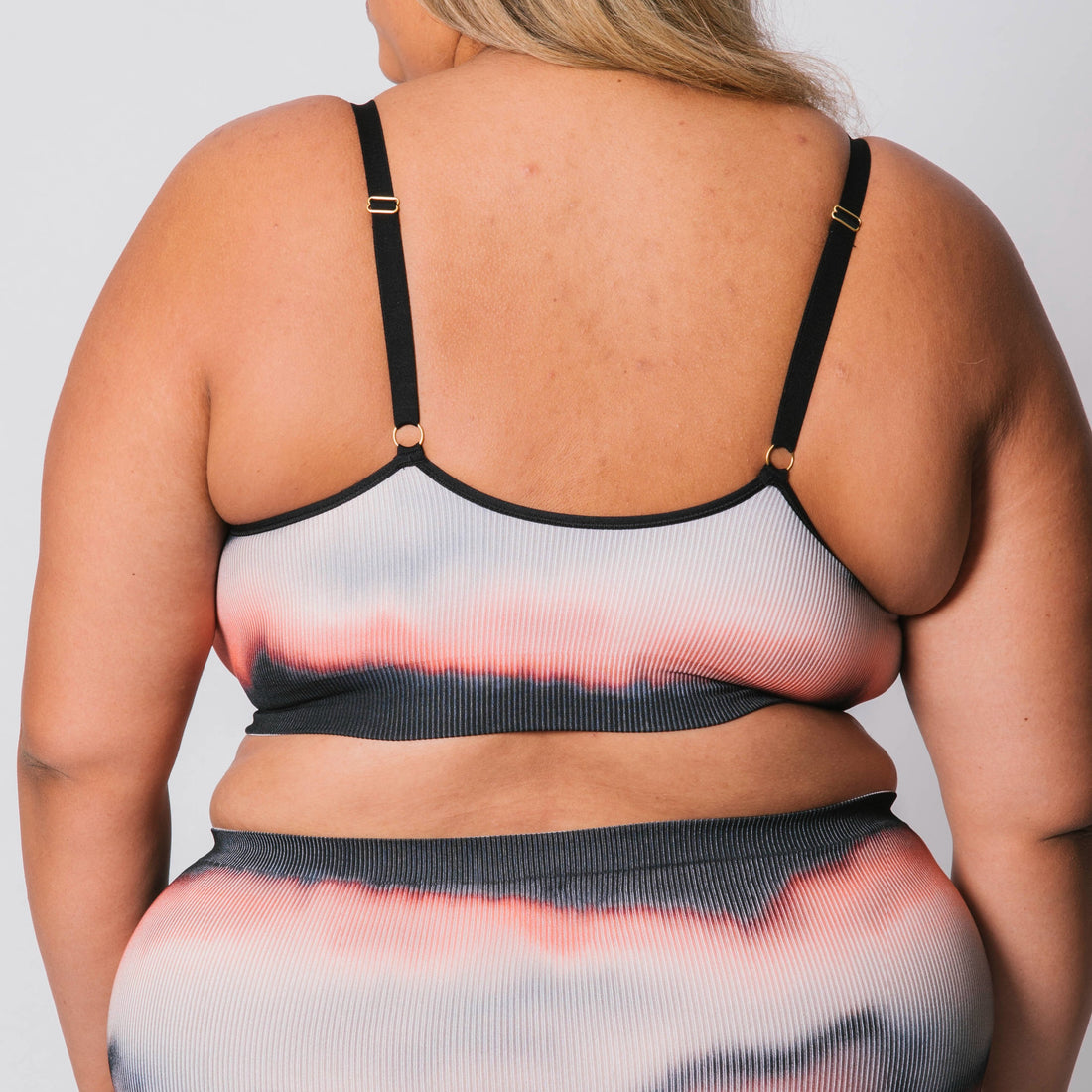 Recycled Wireless Bra DD+ - Elements