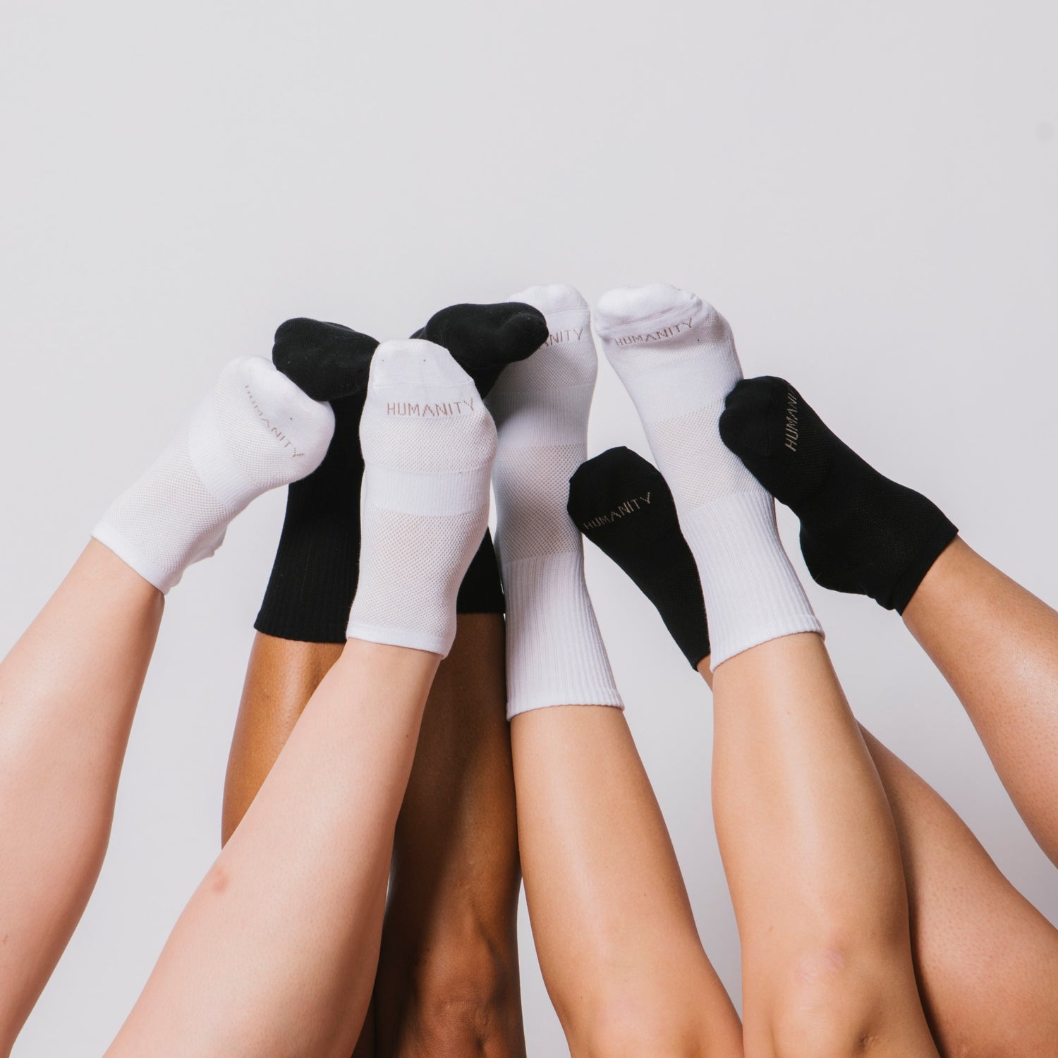 Sustainable, ethically produced white crew style women&